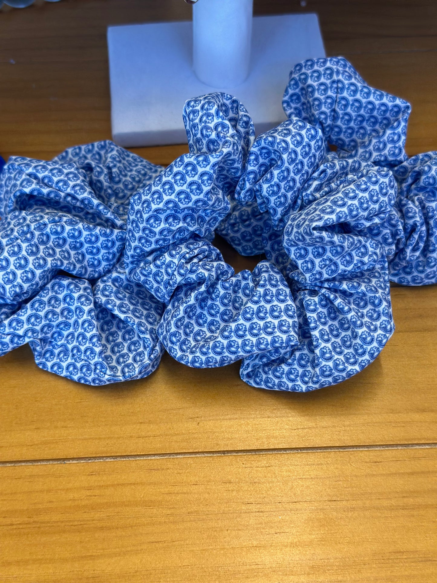 The Bubble Scrunchie