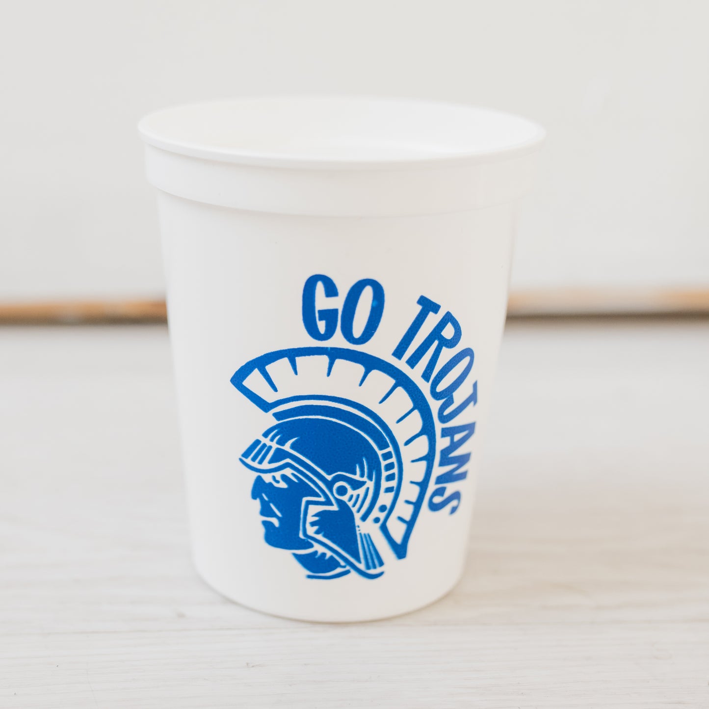 16 oz. White Stadium Cups (Sleeve of 4 cups)